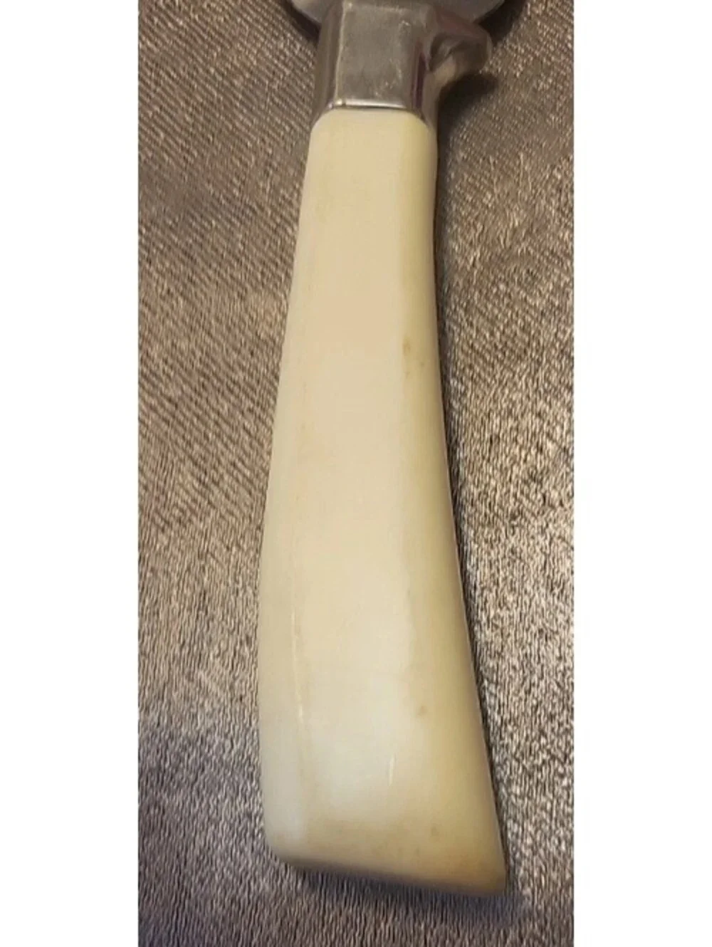 Vintage Cheese Spreader with Cool Decorative Handle Great Condition